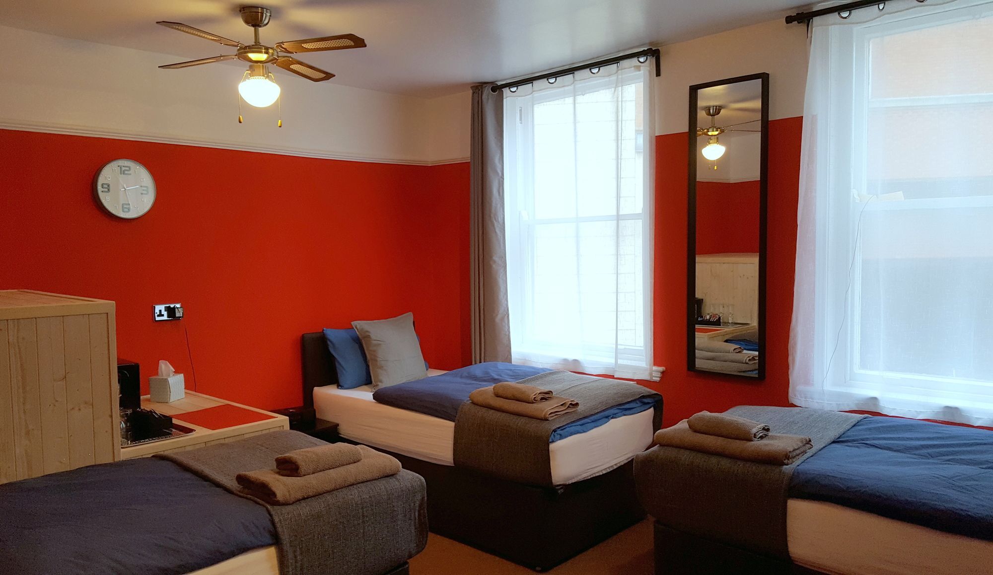נוטינגהאם Robin 7 Lodge And Bistro מראה חיצוני תמונה